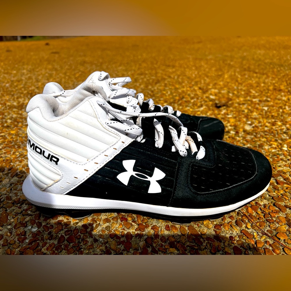 Under Armour football cleats